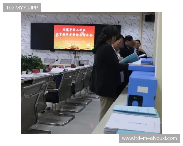 学校在采购时需进行教学效果与维护成本综合评估